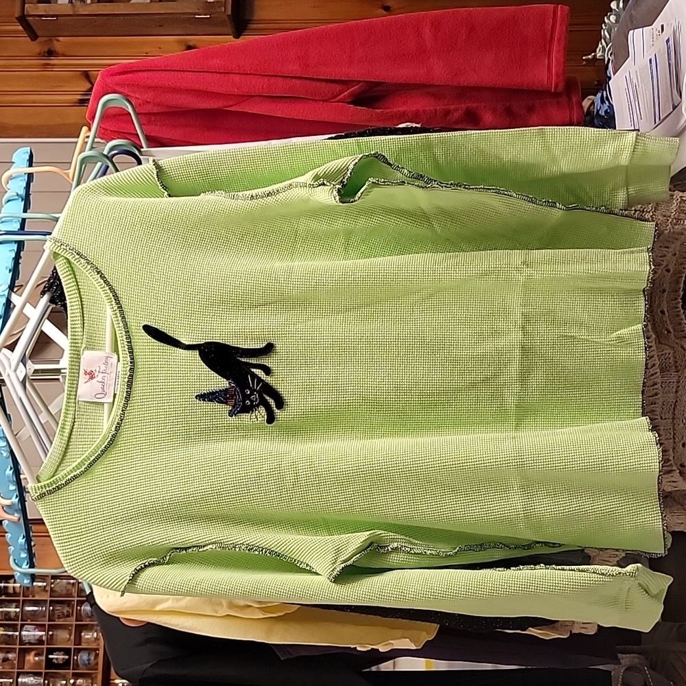 Women's Top
